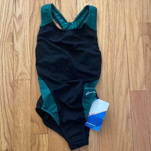 DOLPHIN (Ocean by Dolphin green + black sz EU 26 or US NWT girls one piece swim